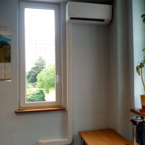 Prowadzenie klimatyzacji w korytku instalacyjnym